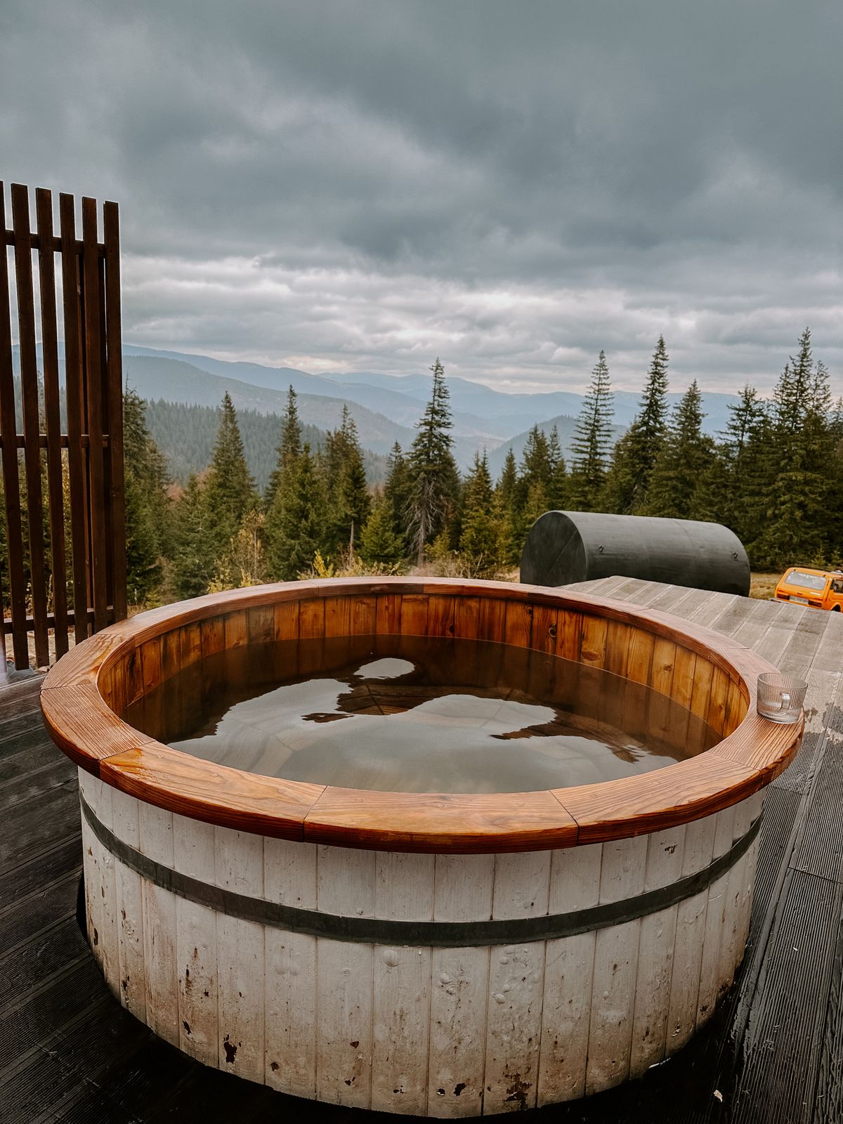 What Is an Ice Bath? A Beginner’s Guide to Cold Water Immersion