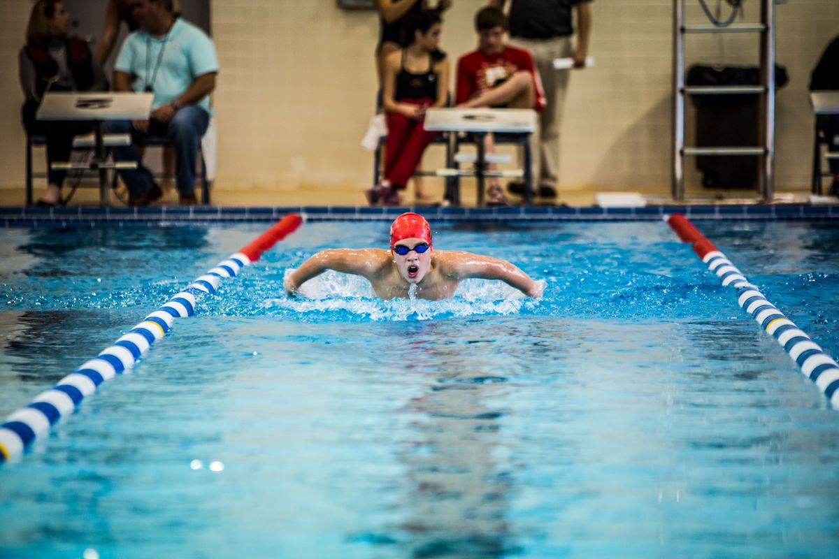 Swimming for Fat Loss: What Works and What’s Hype
