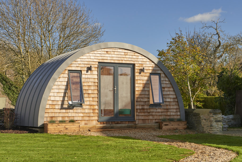 The cedar-clad treatment studio at David Lucas Sports Massage in Stratton Audley